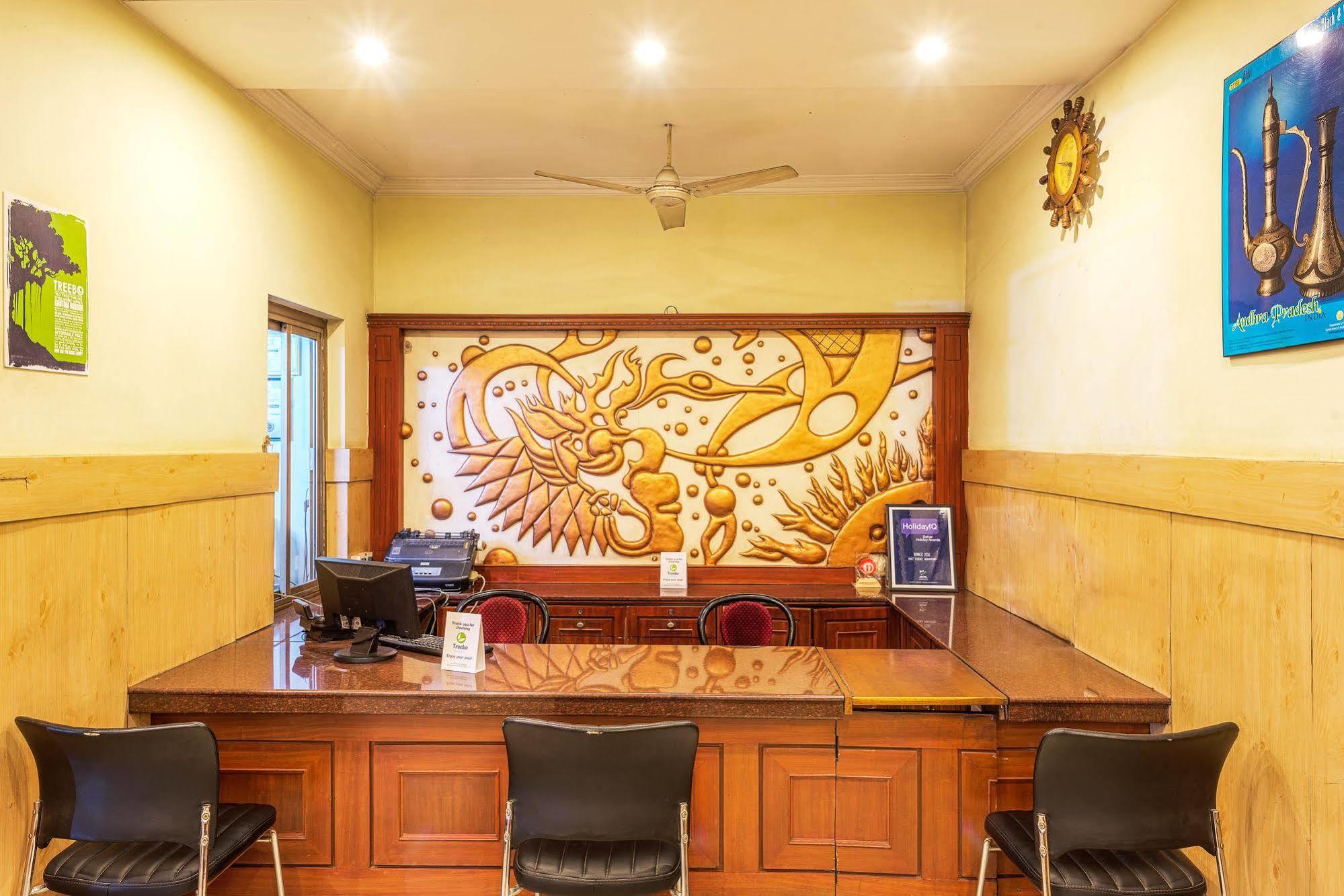 Hotel Saaket Residency Visakhapatnam Eksteriør billede