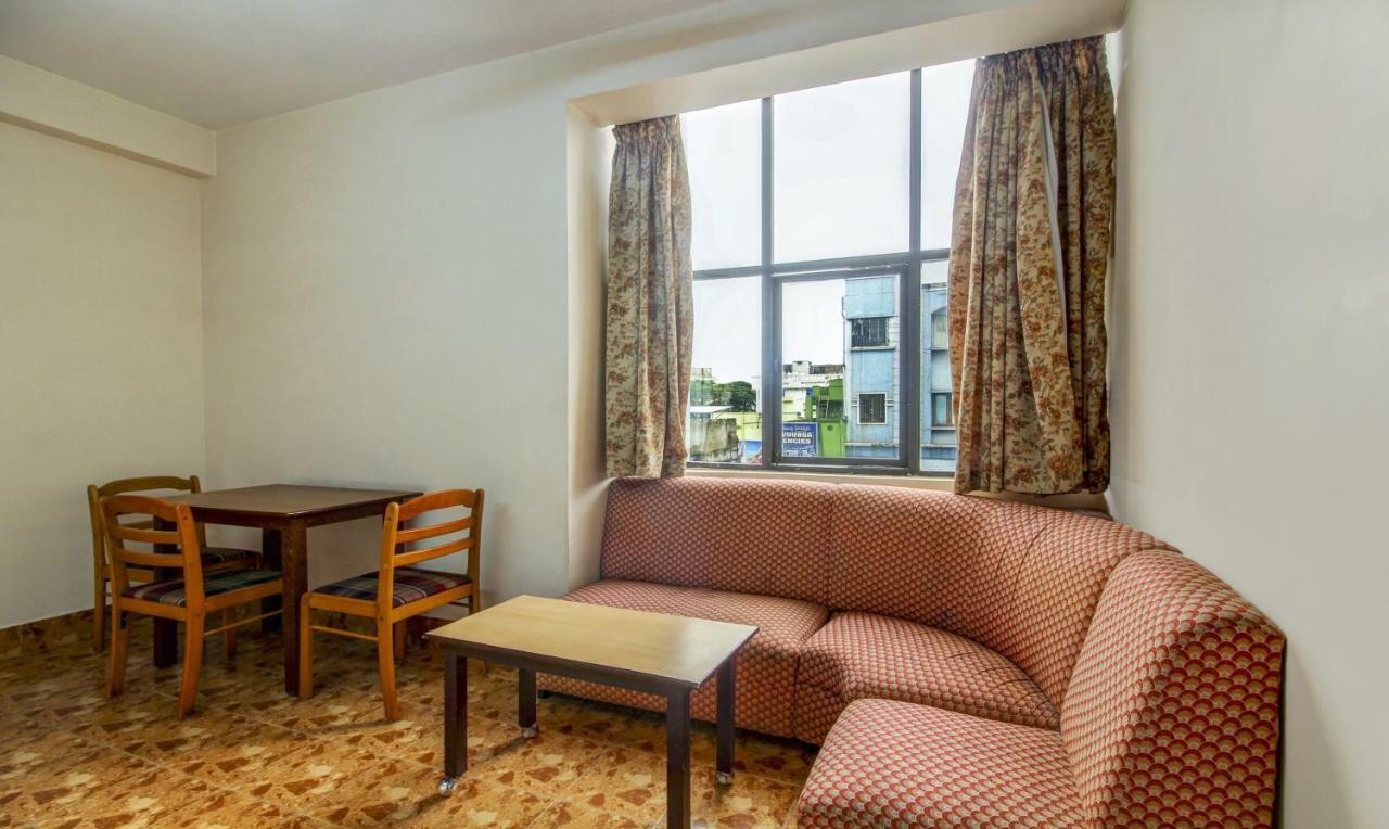 Hotel Saaket Residency Visakhapatnam Eksteriør billede